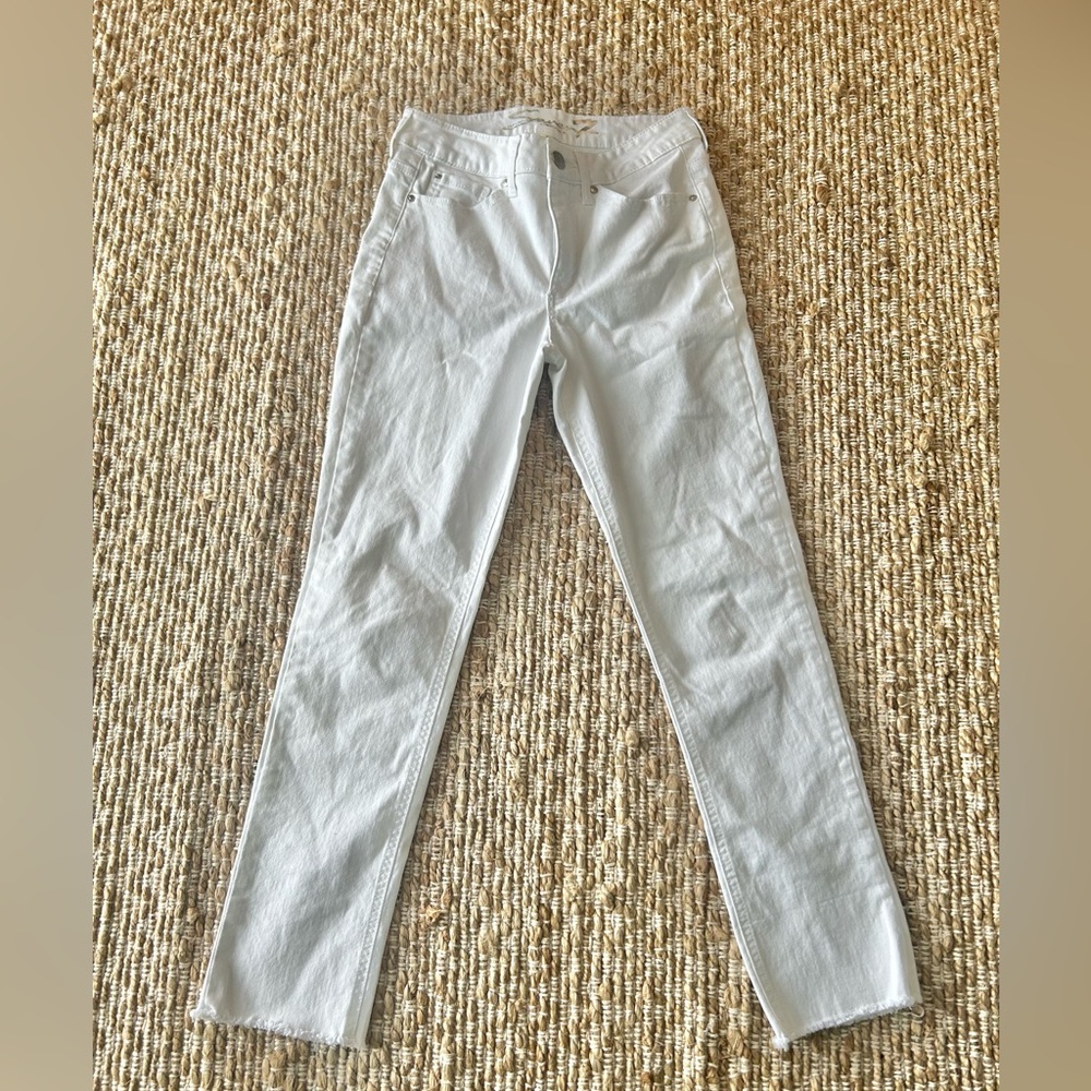 Seven7 white high waisted skinny stretch cropped jean - Picture 3 of 10